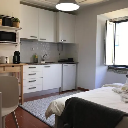 Center Santos 리스본